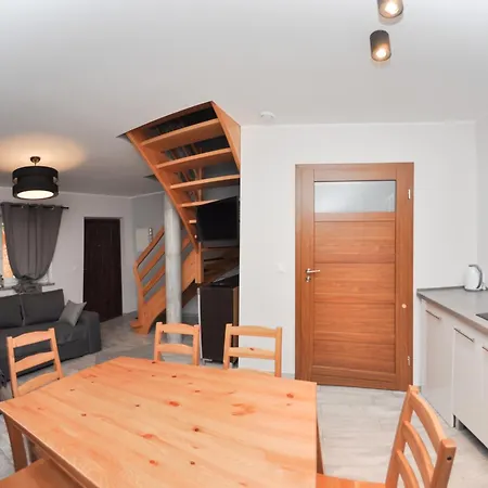 Semesterbostad Raj *